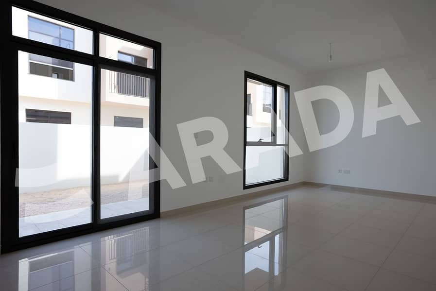 2 Spacious 3 Bedroom Townhouse  for Rent in Sharjah