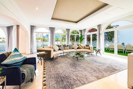 5 Bedroom Villa for Rent in Palm Jumeirah, Dubai - LUXURY PRIVATE 5 BDR VILLA IN PALM JUMEIRAH