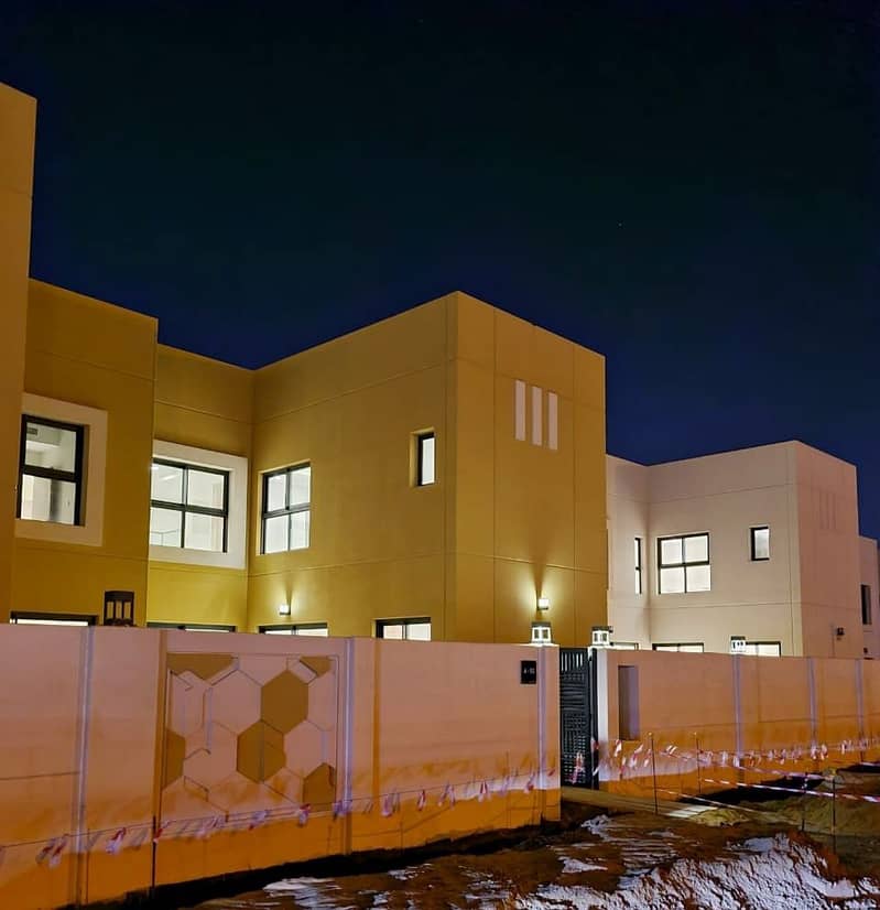 Villa 3 Bedrooms in Sharjah Sustainable City