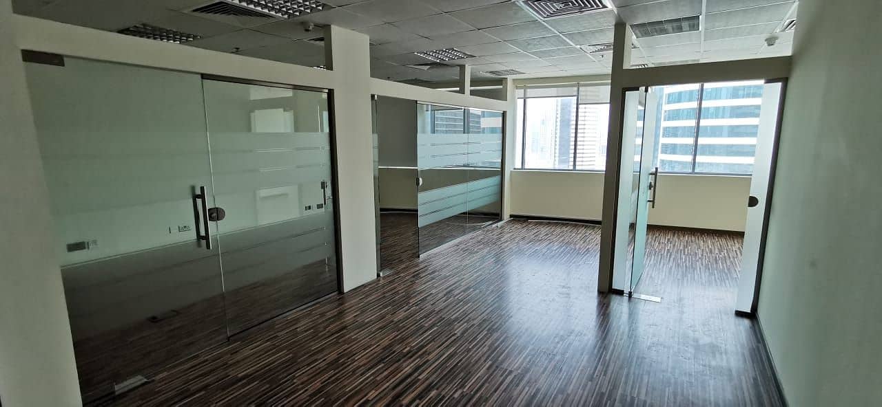 5 Fitted Office In DAMAC XL Tower