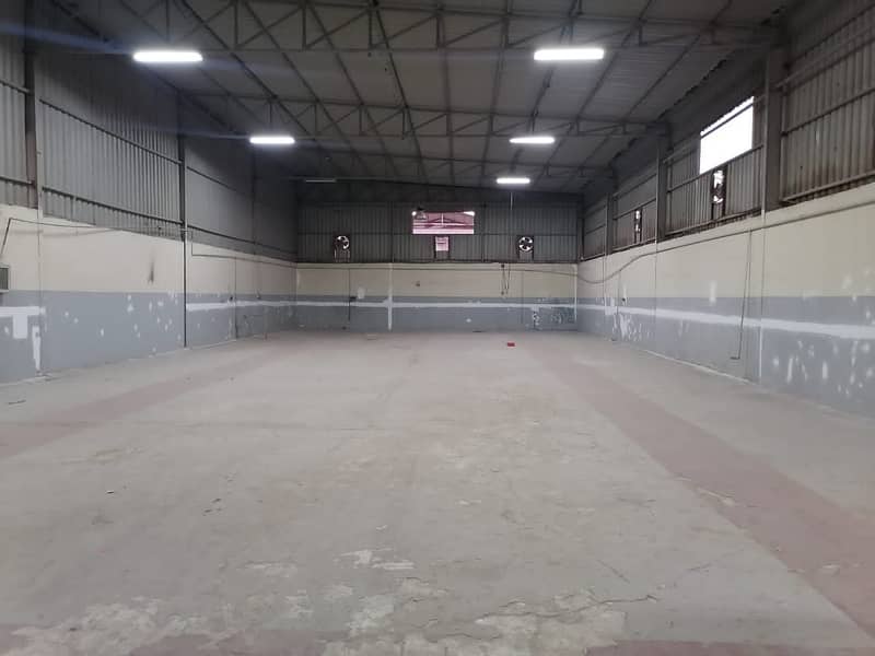 WAREHOUSE AVAILABLE IN MUSSAFFA 40