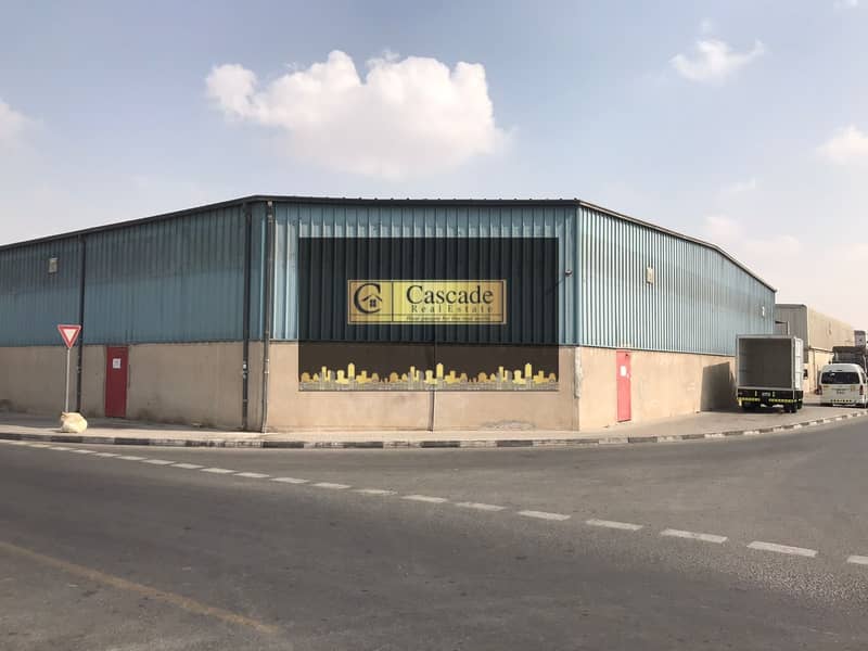 Ras Al Khor  industrial area: Independent warehouse  on plot size :40k sqft