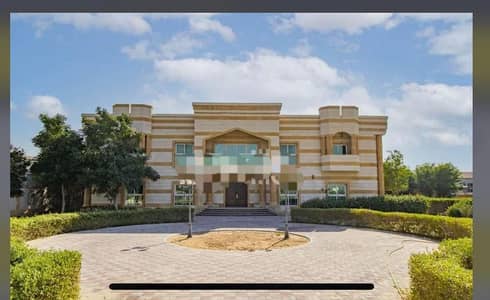 12 Bedroom Villa for Sale in Al Juraina, Sharjah - For sale a luxurious villa in Al Juraina at a good price