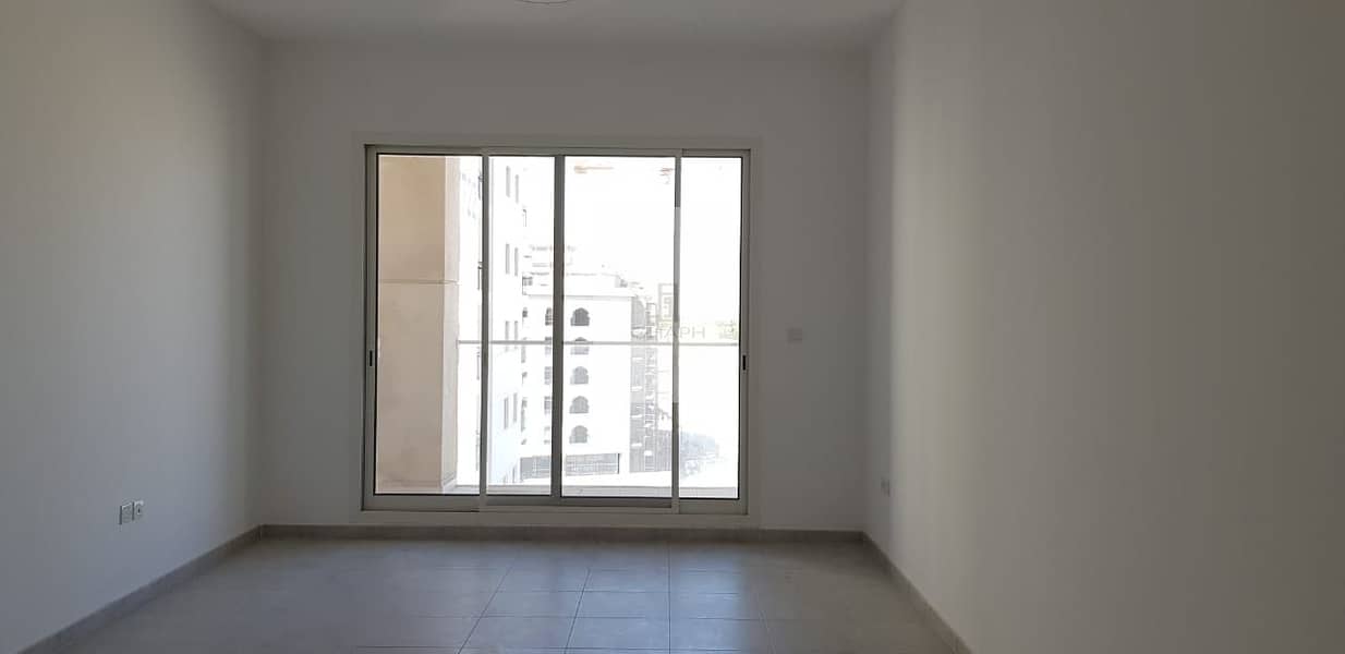 Spacious 1 Bedroom for Rent in Sherena Residence