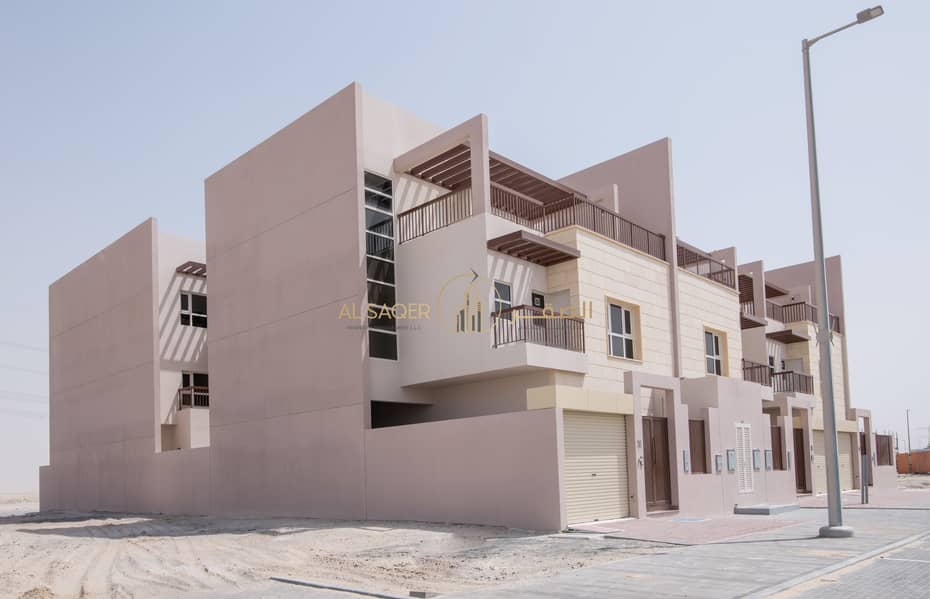 Direct from Owner! 3 BHK Villa in Mohamed Bin Zayed