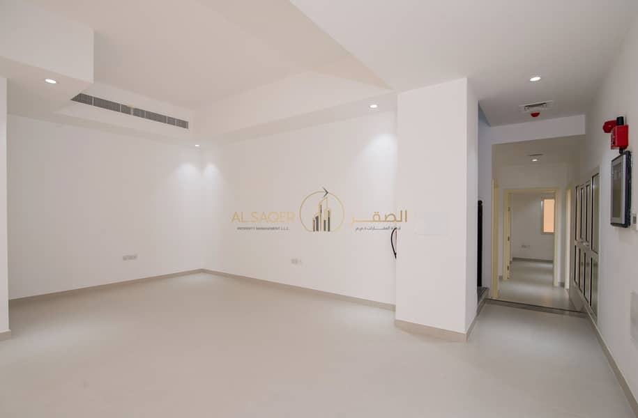 2 Direct from Owner! 3 BHK Villa in Mohamed Bin Zayed