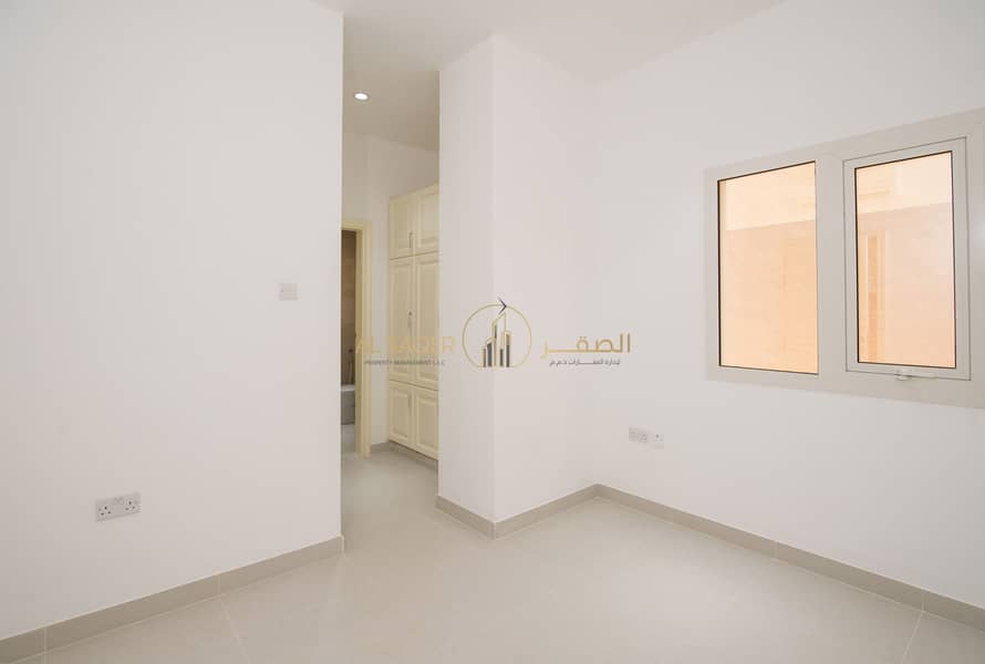 5 Direct from Owner! 3 BHK Villa in Mohamed Bin Zayed