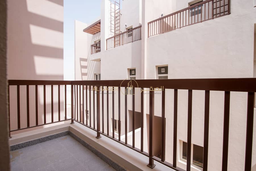 26 Direct from Owner! 3 BHK Villa in Mohamed Bin Zayed