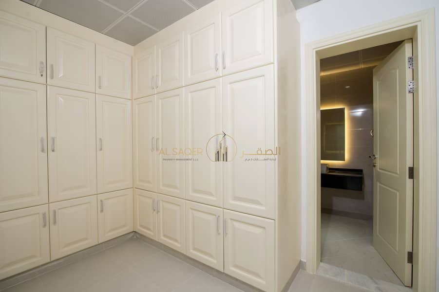 34 Direct from Owner! 3 BHK Villa in Mohamed Bin Zayed