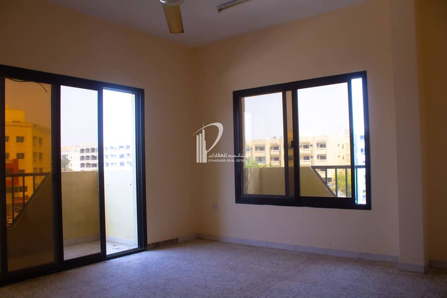 Studio free month  for rent in NML B4 - 41st St - Naif - Dubai,