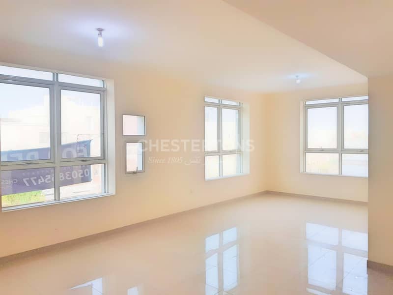 Spacious Bright 3 bed with mains room Walking distance from Khalifa University