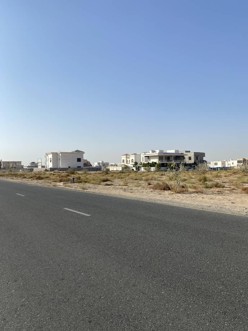 For sale residential plot in alhoshi,near to park and mosque, very good location, close to Maliha road and all services and commercial shops