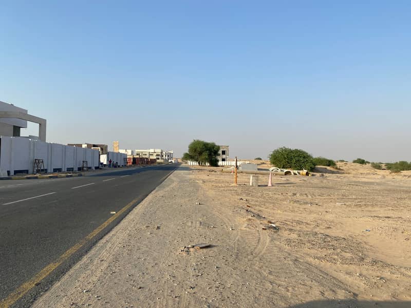 For sale residential plot in alhoshi 4200sqf excellent location with building permit