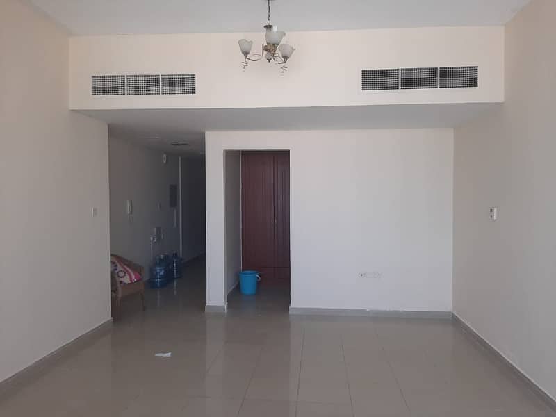 Spacious Studio For Sale (165000) with parking
