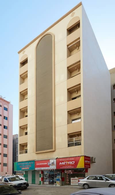 Studio for Rent in Al Ghuwair, Sharjah - Studio Apartment with free 1 month. No Commission