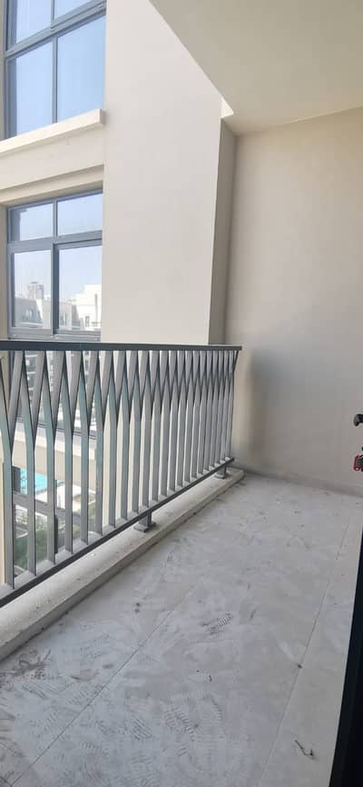 1 Bedroom Apartment for Rent in Al Khan, Sharjah - balcony