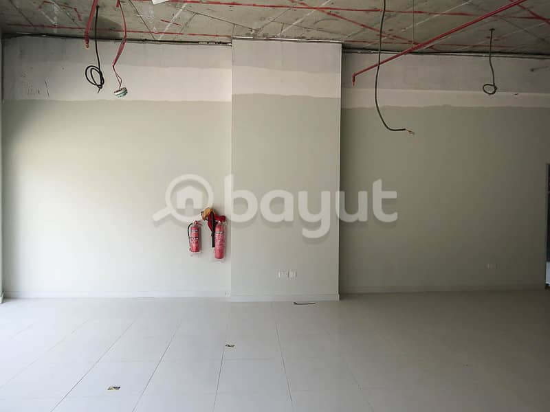 A shop in a prime location in Al Nahda - Sharjah directly from the owner