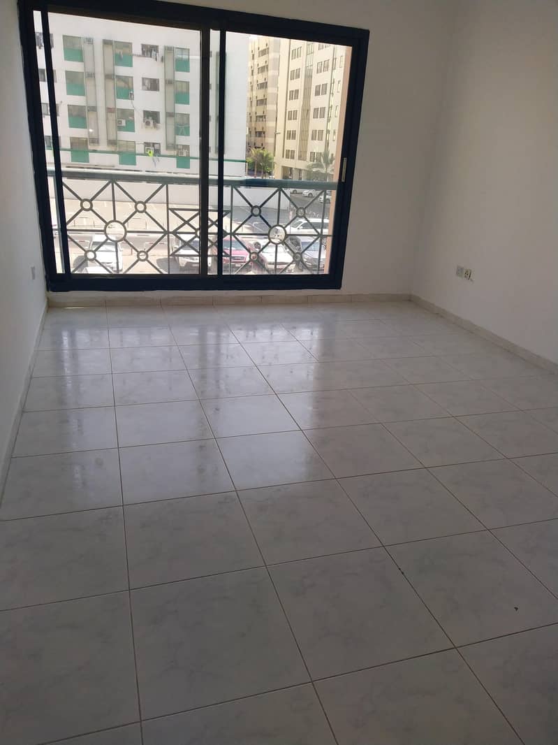 1 bhk available good for family sharing allowed near al rigga metro Rent AED 43k