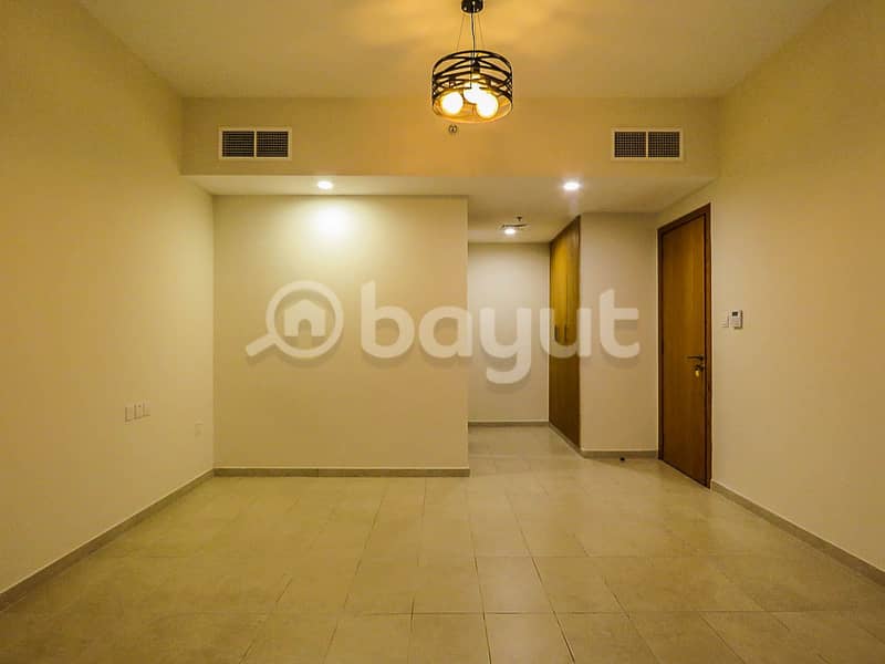 شقة في المنخول،بر دبي 2 غرف 75000 درهم - 4940060