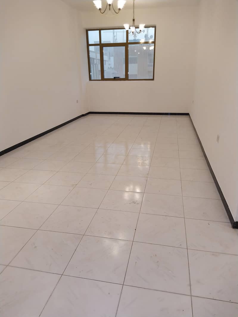 3 BHK Available, Good for family sharing allowed, Rent AED 70K