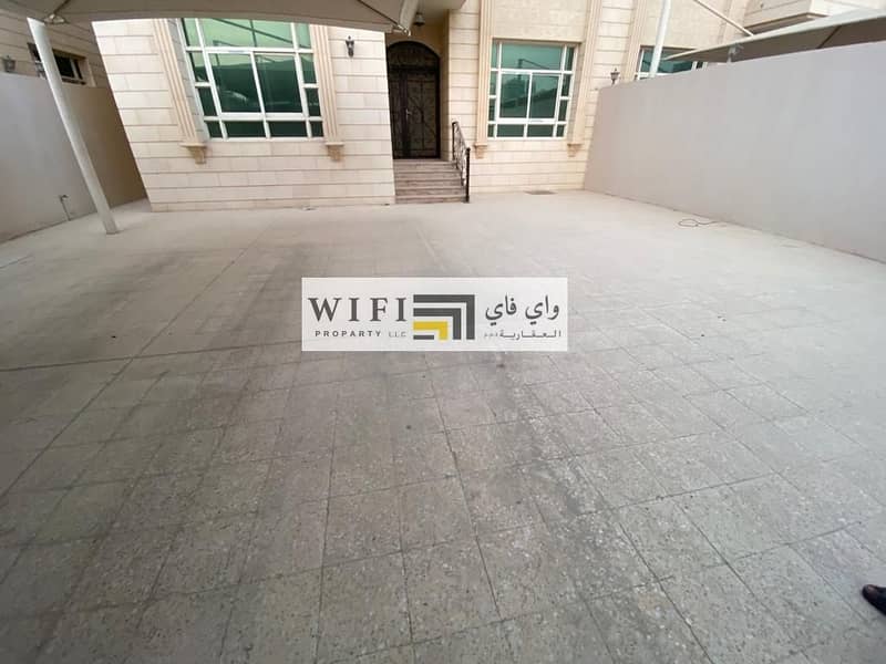 19 For rent in Abu Dhabi villa in al-Bateen airport area