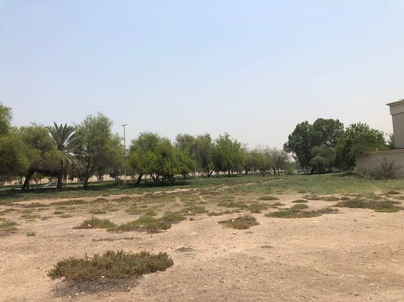 للبيع ارض في ابو ظبي منطقة المشرف