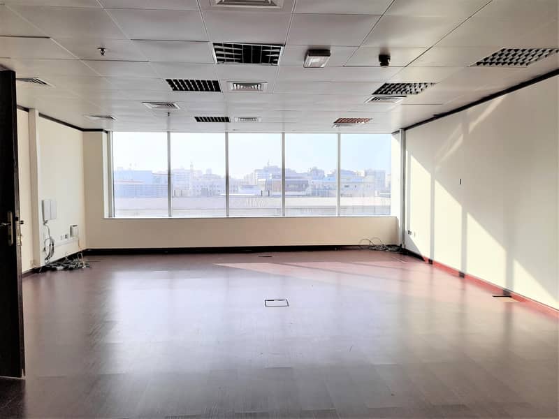 مکتب في ميناء سعيد ديرة 84500 درهم - 5036132 مکتب في ميناء سعيد ديرة 84500 درهم - 5036132
