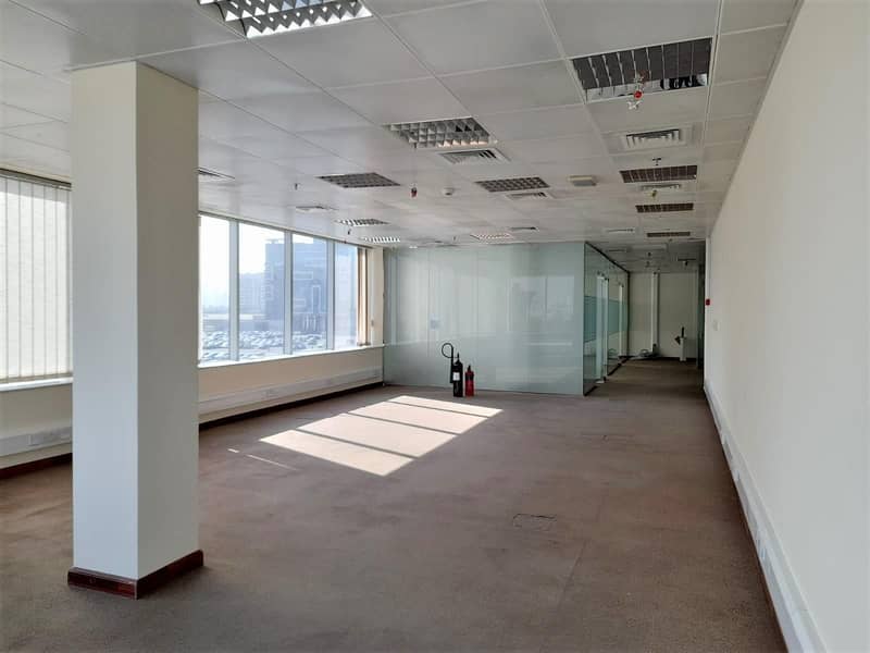 Fitted Office with Glass Partitions | Chiller Free | No Commission