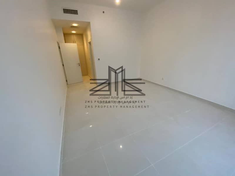 22 Clean and Spacious 3 Bedroom Apartment