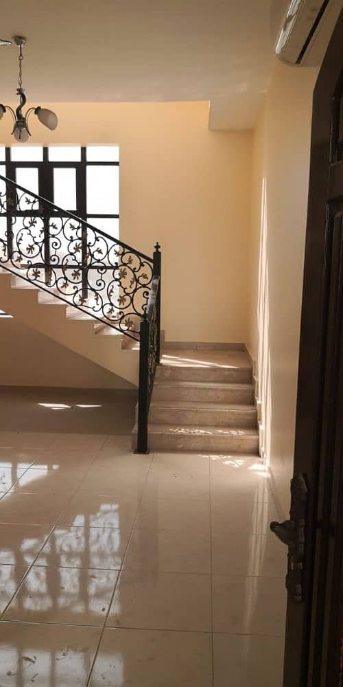 four rooms villa ( 2 floors ) for rent