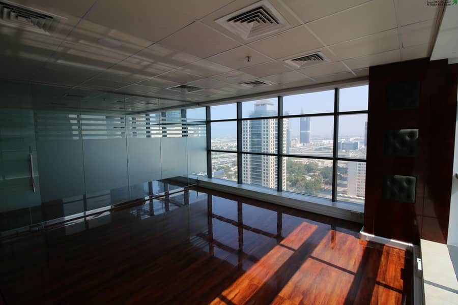 5 Spacious Fitted Office  (Near Metro Station) Maintenance Free
