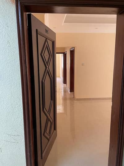 2 Bedroom Flat for Rent in Um Tarafa, Sharjah - Best Price/ Prime Location/ Flat For Rent