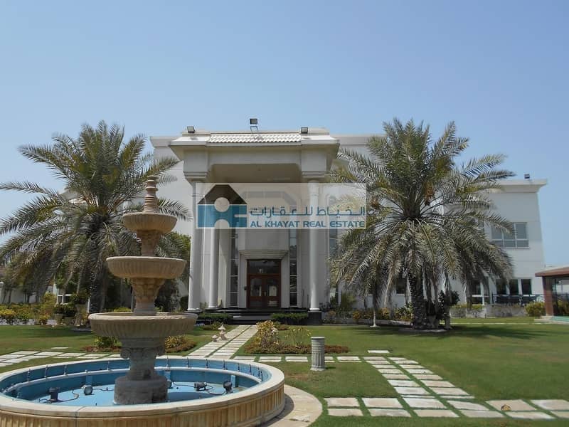 Commercial Villa next to Jumeirah College – Al Safa First