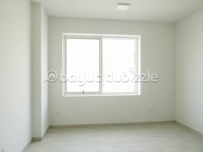 7 Large 1BR Brand New Beside UAQ Mall avalible for Rent