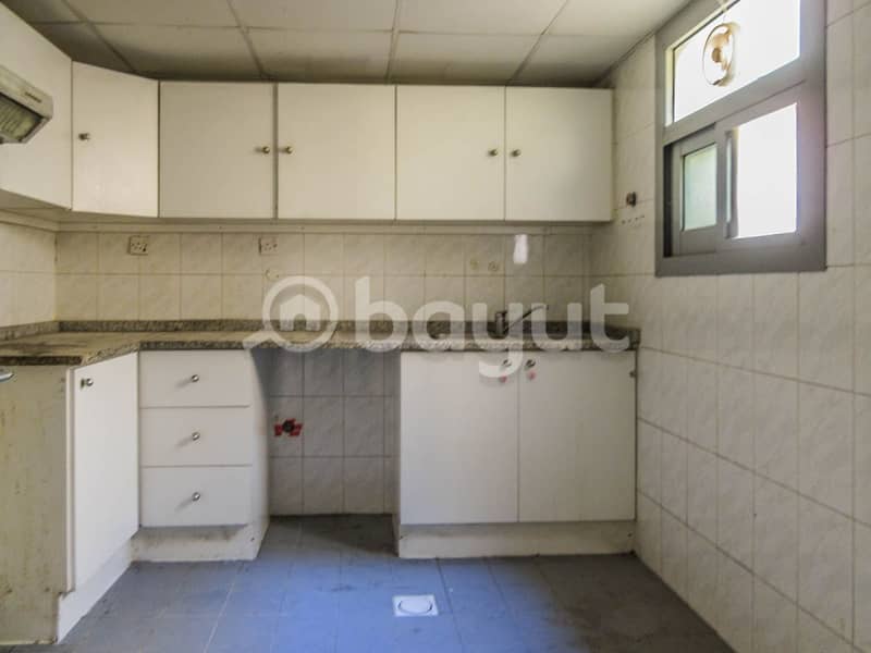11 Spaces 2 B/R Flat for Rent