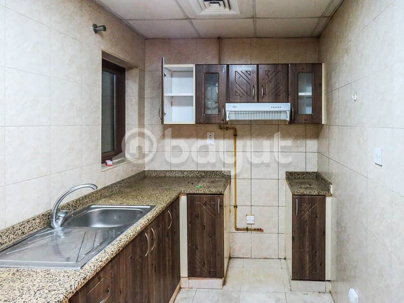 10 Big Flat In Baniyas Square