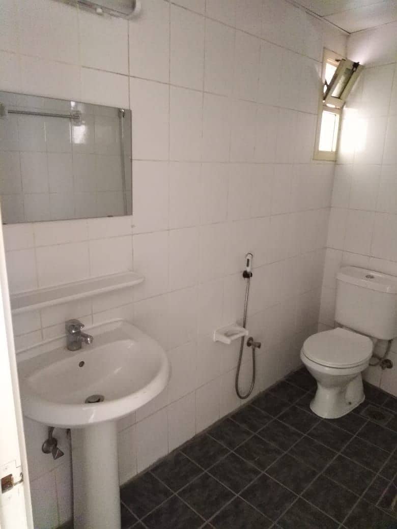 2 Studio Flat For Rent