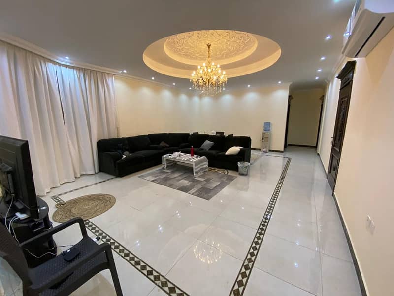 standard super deluxe 5000 sqft  villa for sale in ajman. Al rawdah 2 free onwership  for all nationalities with electricitymy  water and bank finance