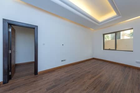 6 Bedroom Villa for Sale in Al Barsha, Dubai - SUPER DELUXE VILLA FOR SALE! DECORATIVE WALLS CEILING AND ROOMS