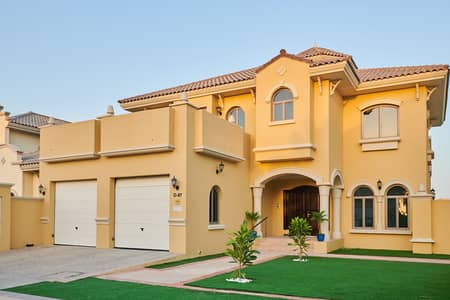 5 Bedroom Villa for Rent in Palm Jumeirah, Dubai - Villa