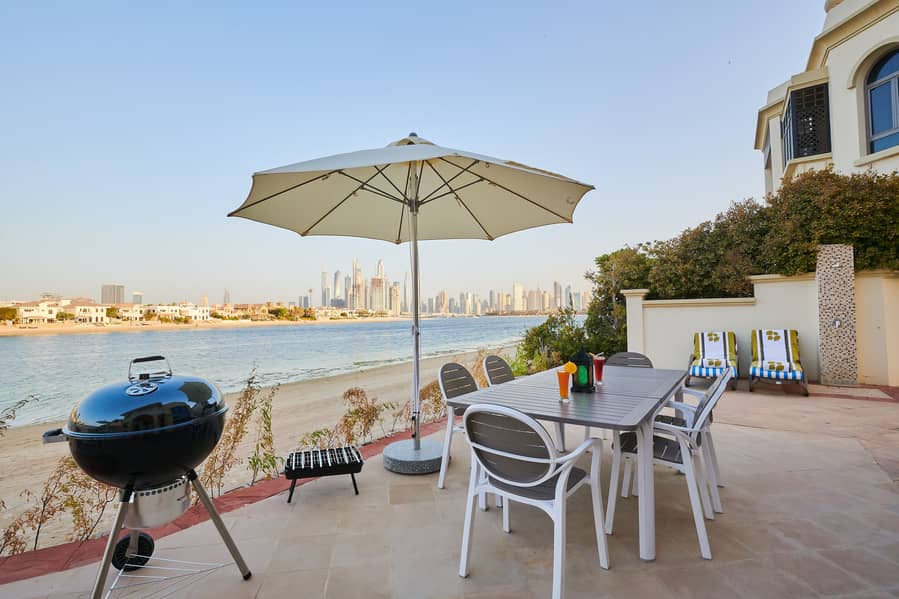 3 BBQ Area with Beach View