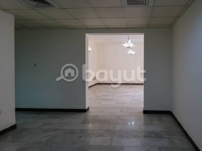 3 bed room hall apartment central ac prime location with all facilites
