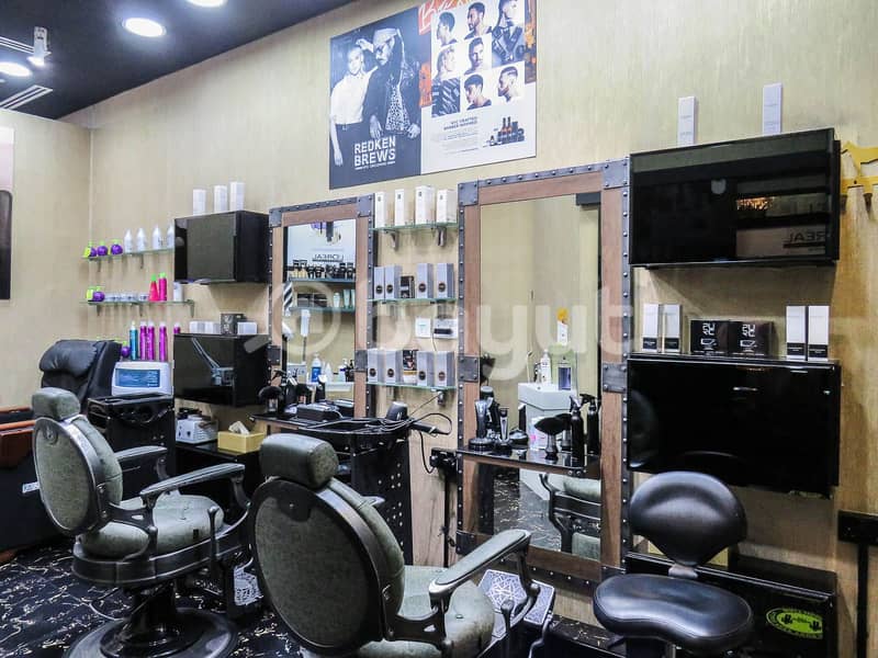 9 Ladies and Gents Salon