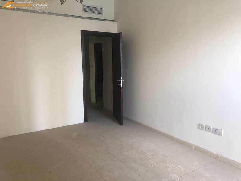 5 Large Size 2 Bedroom Apartment in Queue Point