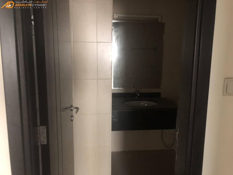 8 Large Size 2 Bedroom Apartment in Queue Point