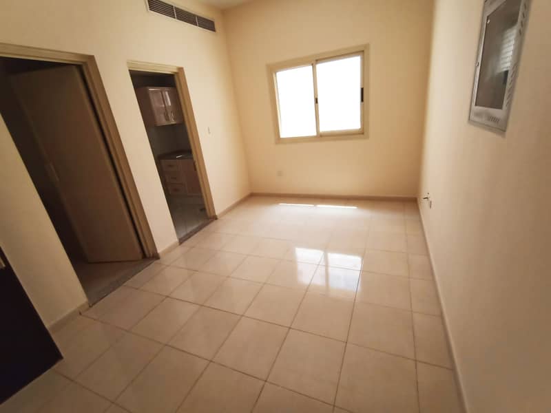 20K  l No Commission | Studio| For family l Well maintained building l Free Maintenance