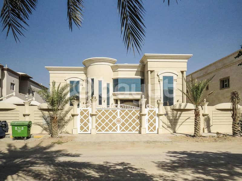 Villa 6 Masterbedroom For Sale In Al Yash