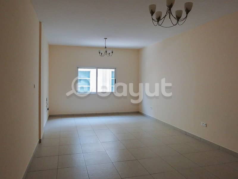 Studio - with Swimming Pool & Gym-From the Landlord (No Commissions) Studio - with Swimming Pool & Gym-From the Landlord (No Commissions)