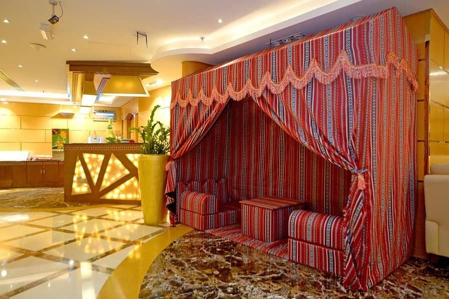 18 Emirates Stars Hotel Apartments Dubai