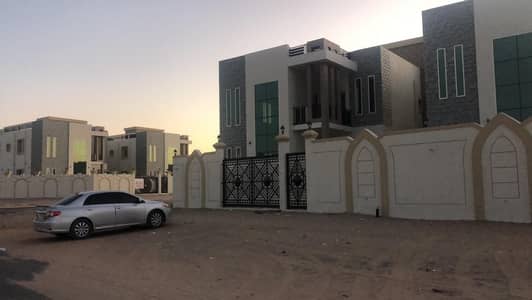 4 Bedroom Villa for Sale in Al Salamah, Umm Al Quwain - Villa for sale in Umm Al Quwain, Khalifa area 1, close to Mohammed Bin Zayed Street